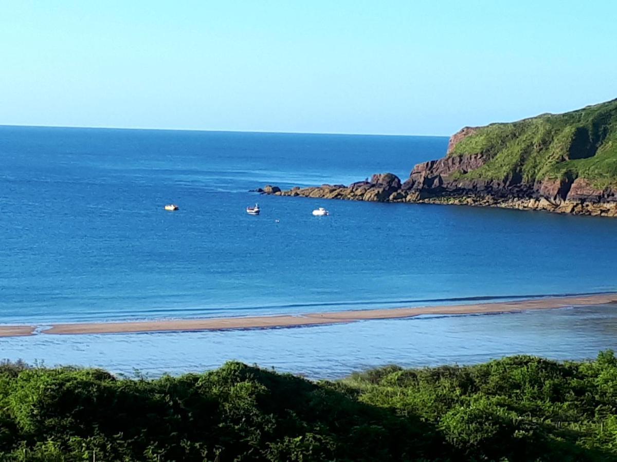 A Beach Holiday In Pembrokeshire Villa Екстериор снимка