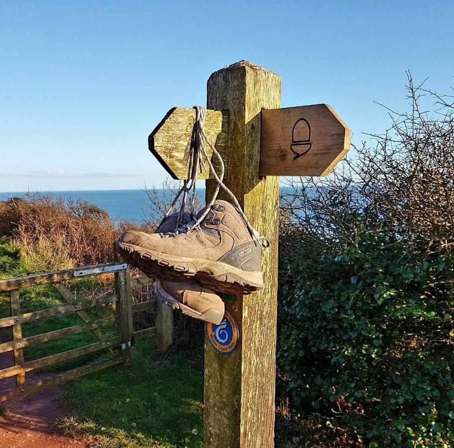 A Beach Holiday In Pembrokeshire Villa Екстериор снимка